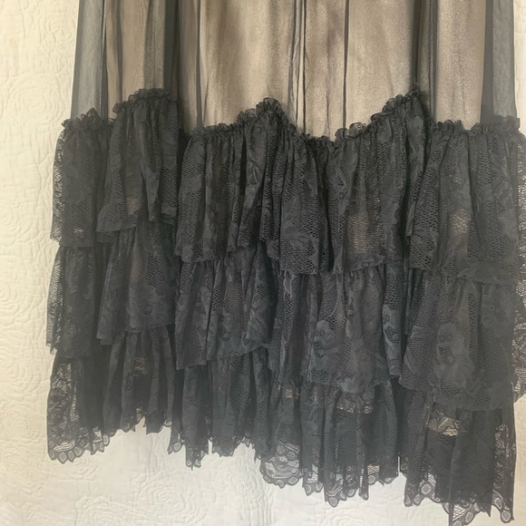 Tristan silk with black lace layers midi skirt - Picture 5 of 9